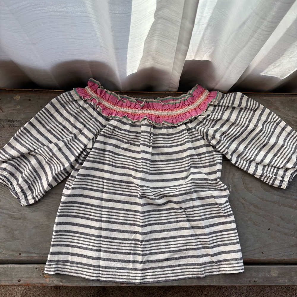 Trina Turk off the shoulder linen blend top | size small